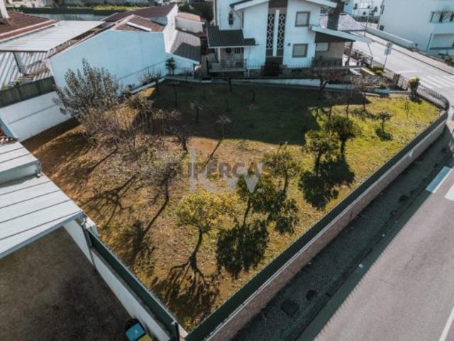 Terreno venda em São João Da Madeira