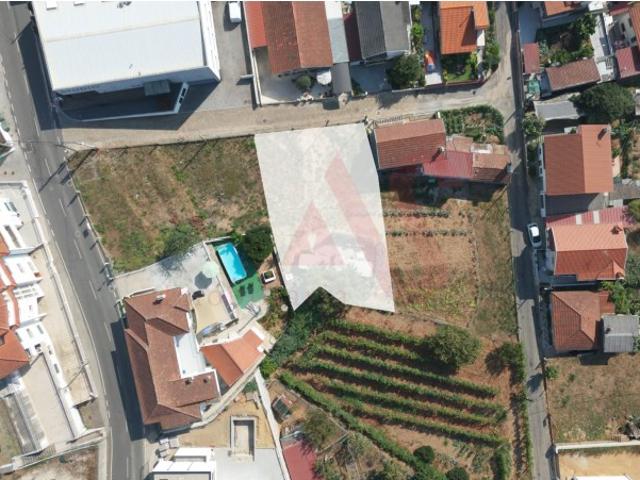 Terreno venda em Felgueiras, Friande
