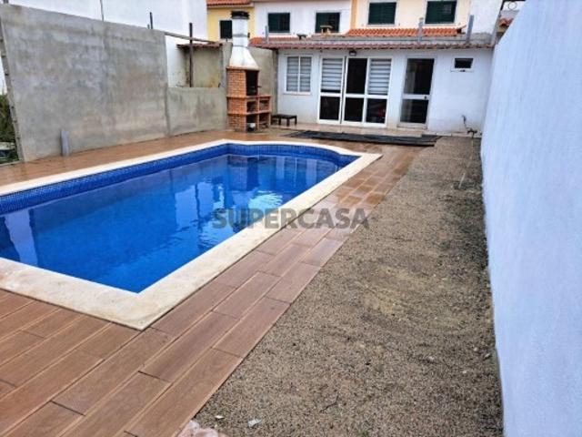 Terreno venda em Laranjeiras, Seixal