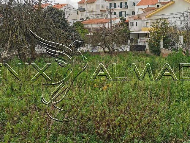 Terreno venda em Cerieira, Almada
