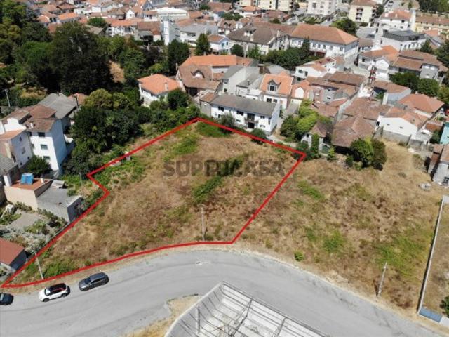 Terreno venda em Nelas