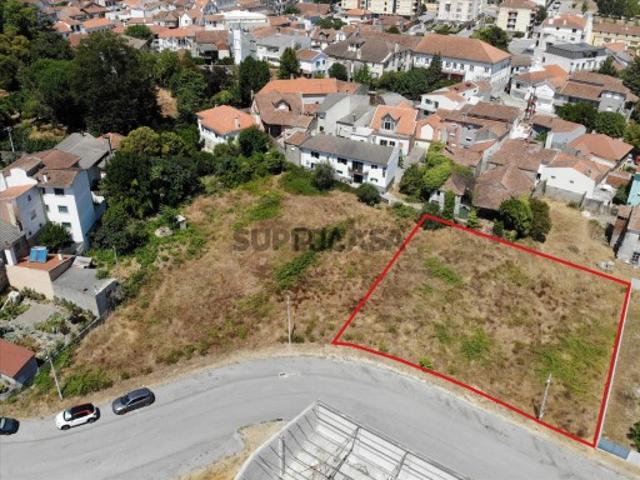 Terreno venda em Nelas