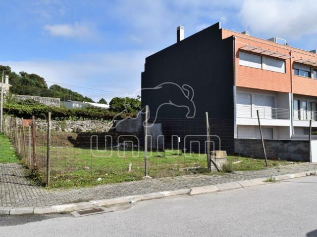 Terreno venda em Meadela