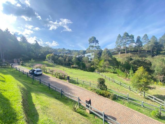 Lote En Arriendo En Rionegro En Rionegro A352038