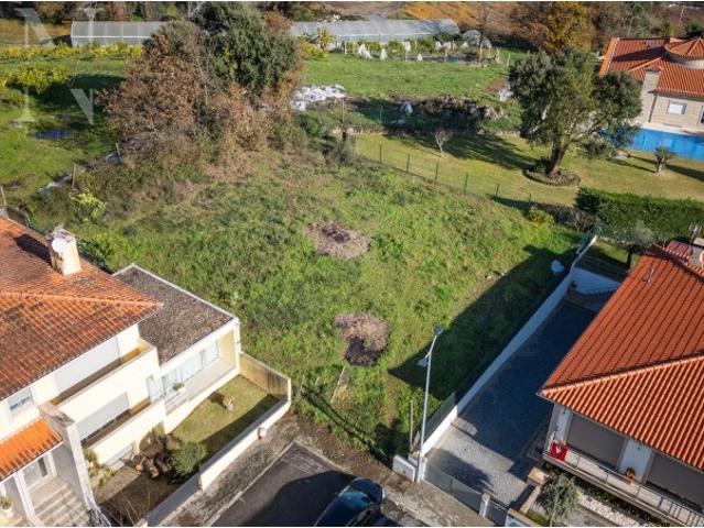 Terreno venda em Frecheiro, Amares