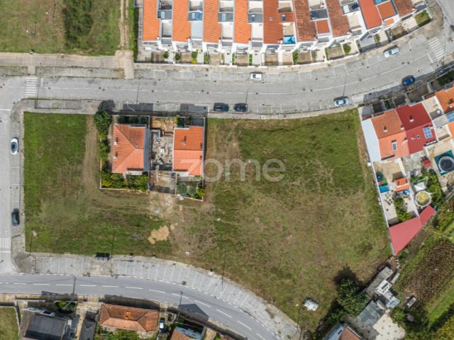 Terreno venda em Lousada, Porto