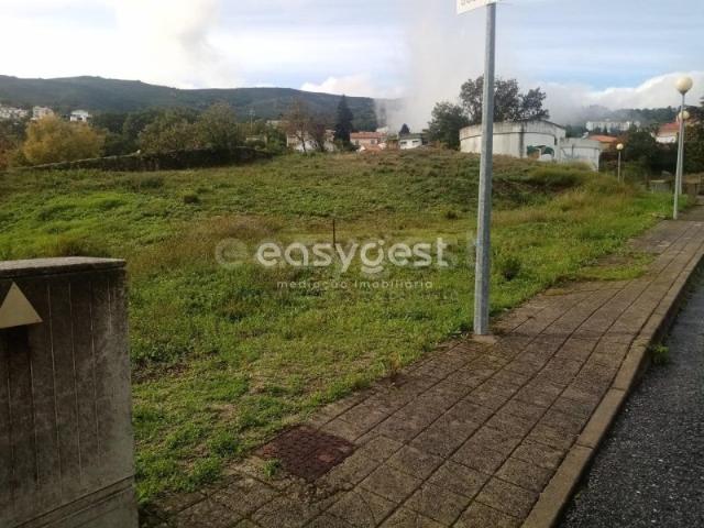 Terreno venda em Castelo Branco, Boidobra