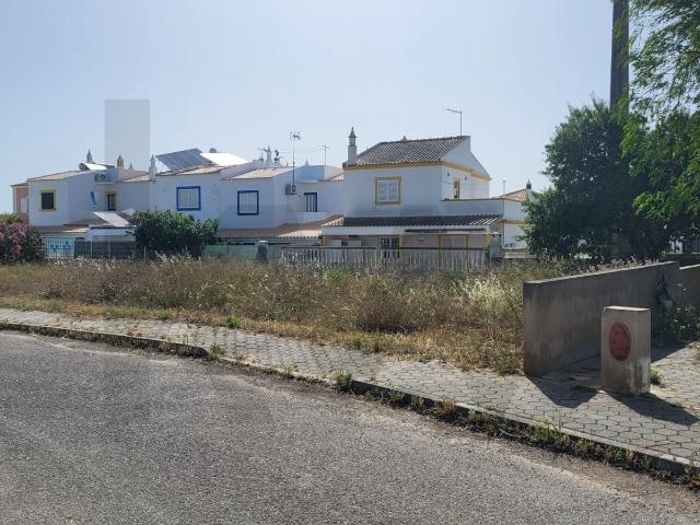 Terreno venda em Armação De Pêra, Faro
