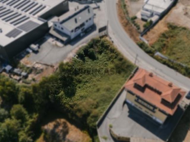 Terreno venda em Lousada, Porto