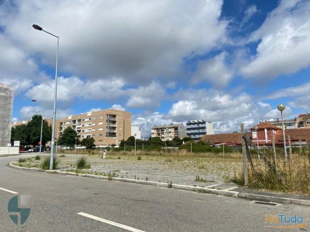 Terreno venda em Maia, Porto