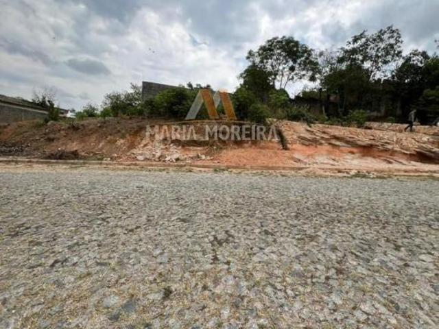 Terreno venda em Região Geográfica Imediata de Divinópolis, Divinópolis