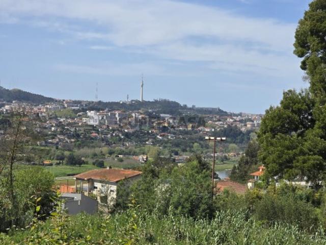 Terreno venda em Gondomar, Porto