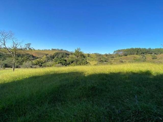 Terreno venda em Região Geográfica Imediata de Oliveira, Oliveira