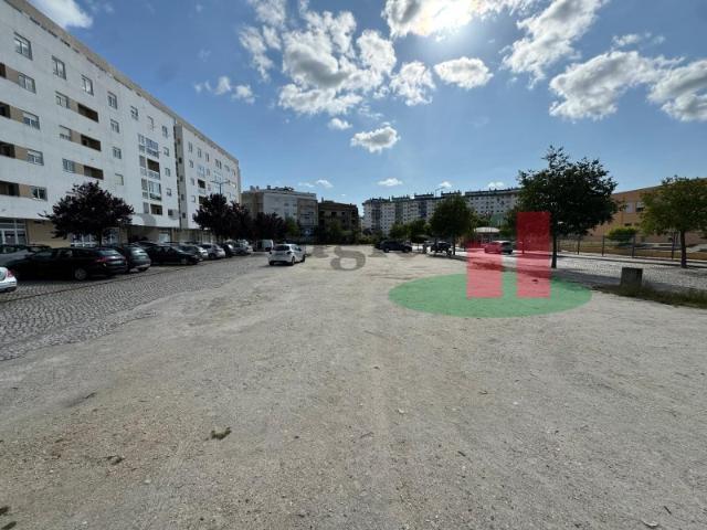Terreno venda em Rio Maior, Santarém