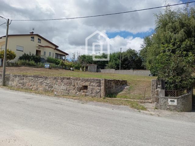 Terreno venda em Mourilhe, Viseu