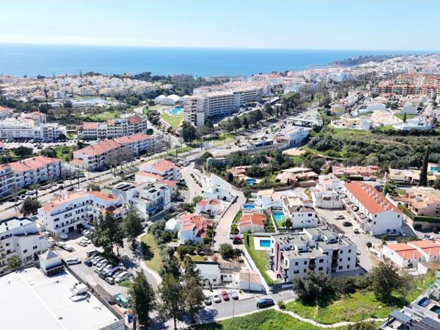 Casa venda em Albufeira e Olhos de Água, Albufeira