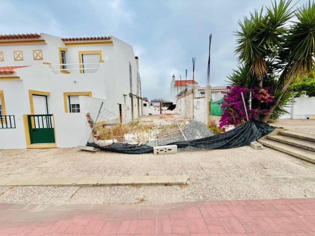 Terreno venda em Santiago Do Cacém, Setúbal