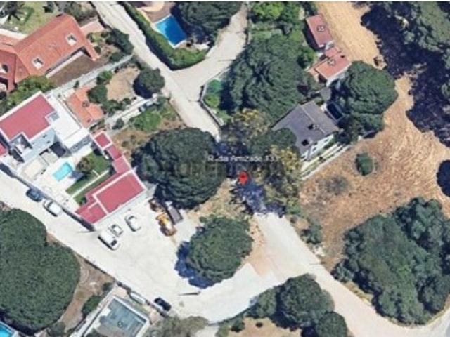 Terreno venda em Almada, Setúbal