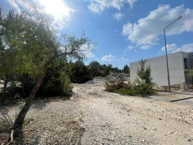 Terreno venda em Rio Maior, Santarém