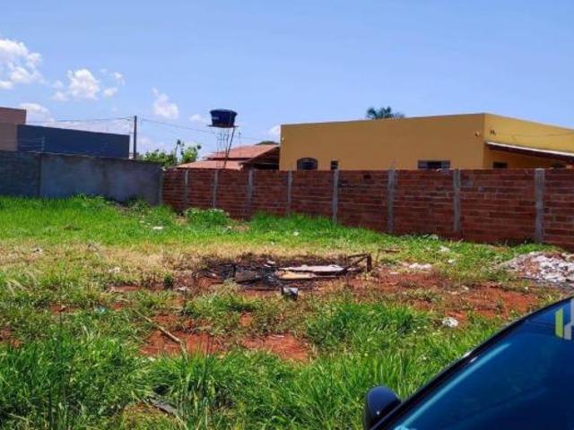 Terreno venda em Vila Pai Eterno, Trindade