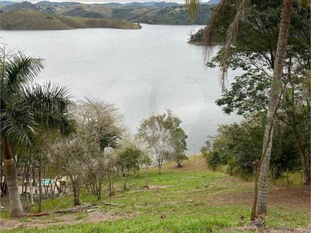 Terreno venda em Região Imediata de São José dos Campos, Região Metropolitana do Vale do Paraíba e Litoral Norte