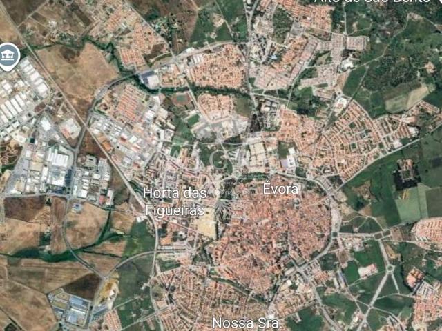Terreno venda em Évora