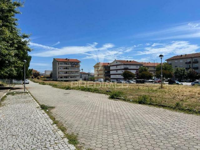 Terreno venda em Oliveira do Douro, Vila Nova De Gaia