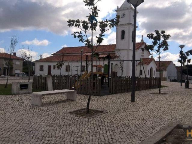 Terreno venda em Marinha Grande, Leiria