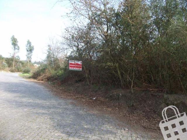Terreno venda em Serzedelo, Guimarães
