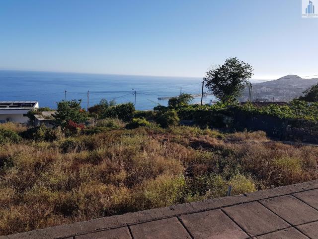 Terreno venda em Lazareto, Funchal