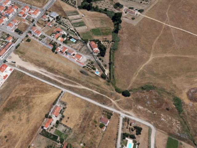 Terreno venda em Bairro da Casinha, Évora