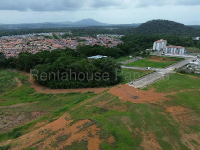 Terreno alquiler en Arosemena, La Chorrera