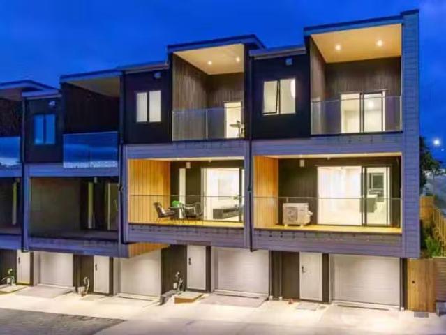 Apartment for sale in Wairau Valley