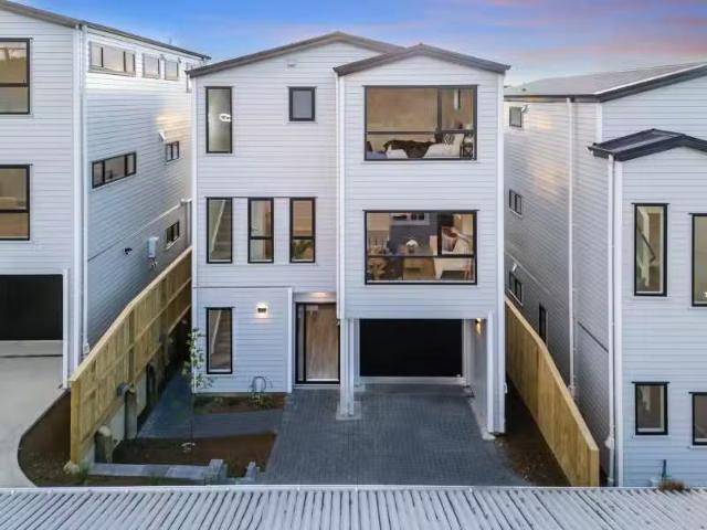 House for sale in Owhata