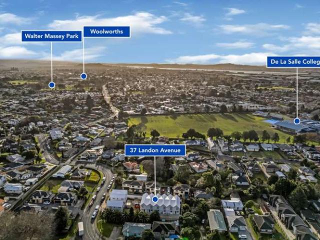 Townhouse for sale in Owhata, Oroua County