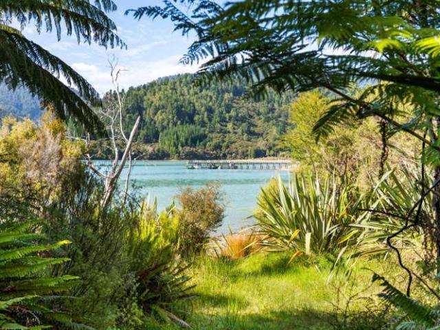 House for sale in Marlborough