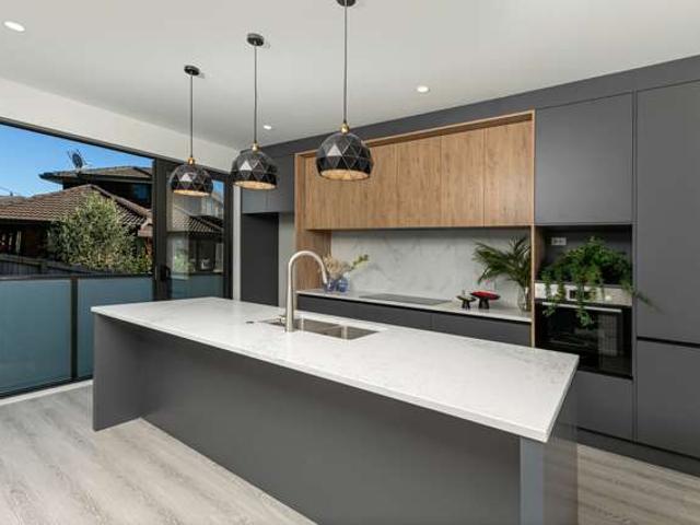 Townhouse for sale in Whangaparaoa, Oroua County