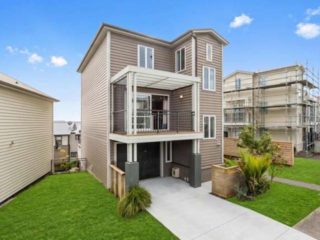 House for sale in Flat Bush, Howick