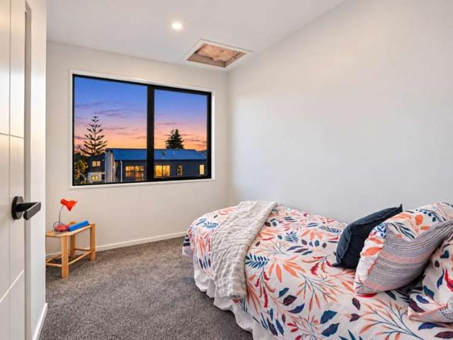 Townhouse for sale in Rānui, Henderson-Massey