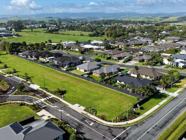 Land for sale in Waipu Cove, Northland