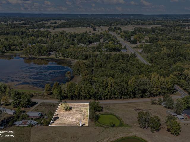 Land for sale in Morrilton, Conway County