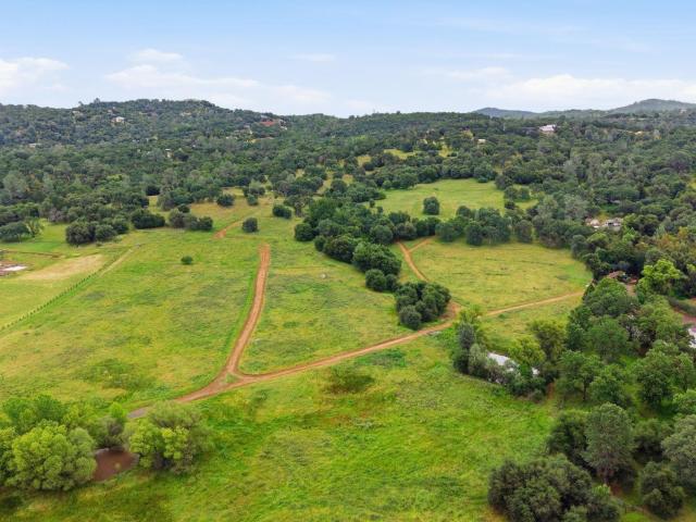Land for sale in Sonora, California