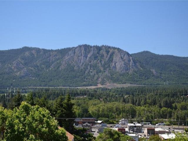 Land for sale in Cle Elum, Washington