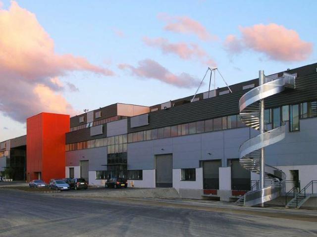 Local Commercial location à France métropolitaine, Saint-denis