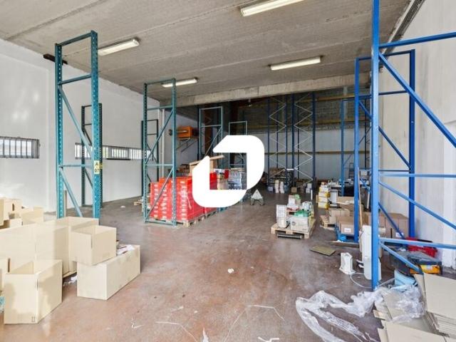Local Commercial vente à Torcy, Pontault-combault