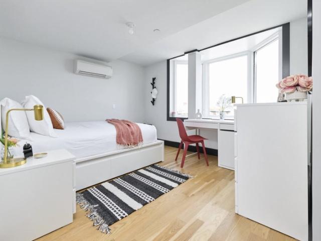 Room for rent in Arverne, New York
