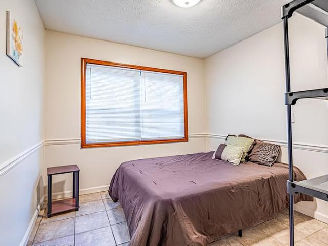 Room for rent in College Park, Georgia