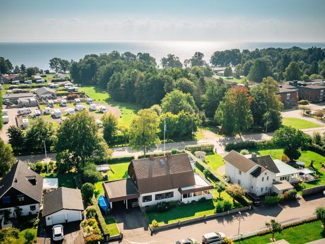 Villa till salu i Hjo, Västra Götaland