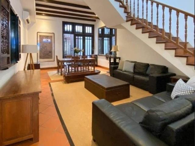 Apartment for rent in Geylang