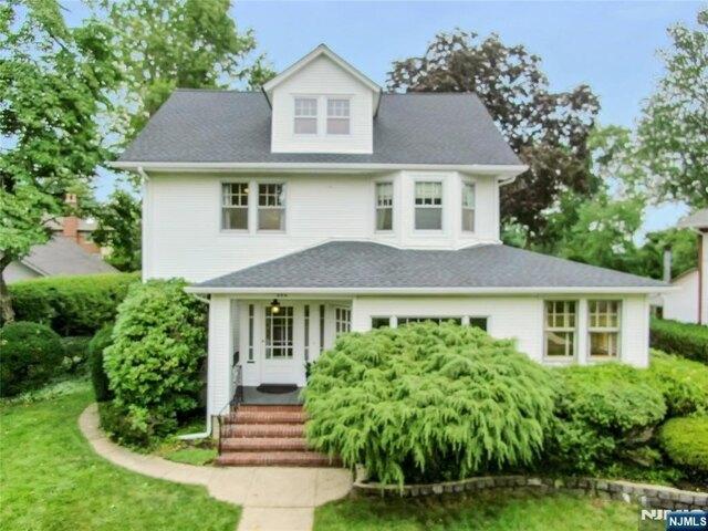 House for sale in Oradell, New Jersey